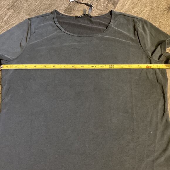 NWT Koral Isla Cupro Short Sleeve Top Sz Small in Black - Picture 7 of 11